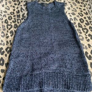 Elliot Lauren blue sleeveless sweater, uneven hem